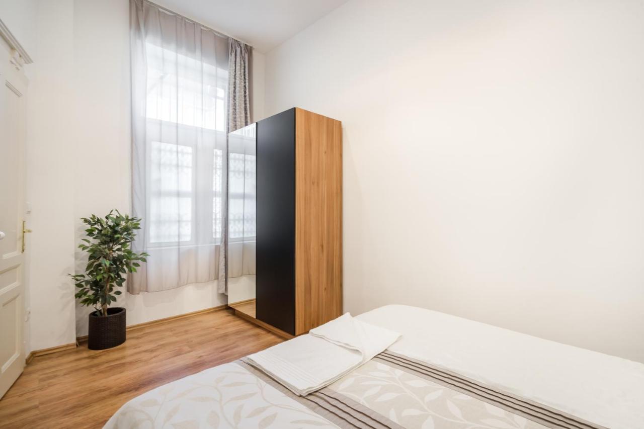 Real Apartments Zichy Budapeszt Zewnętrze zdjęcie